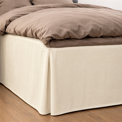 kappelagen 210x210 ivory hjørne på seng